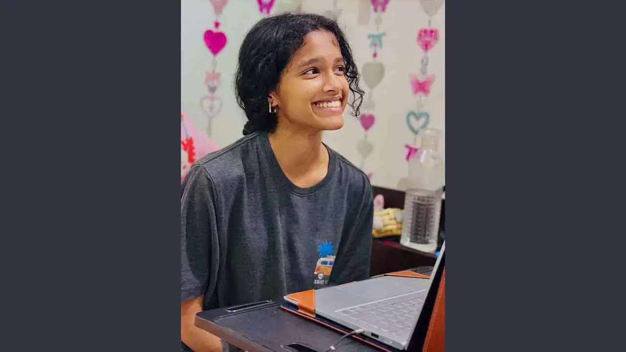 Manaswini Balabommala set to makes a grand Telugu debut with ‘Kokkoroko’