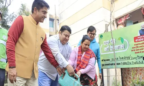 Delhi: NDMC VC Kuljeet Singh Chahal leads Ek Ped Maa Ke Naam drive in Laxmibai Nagar