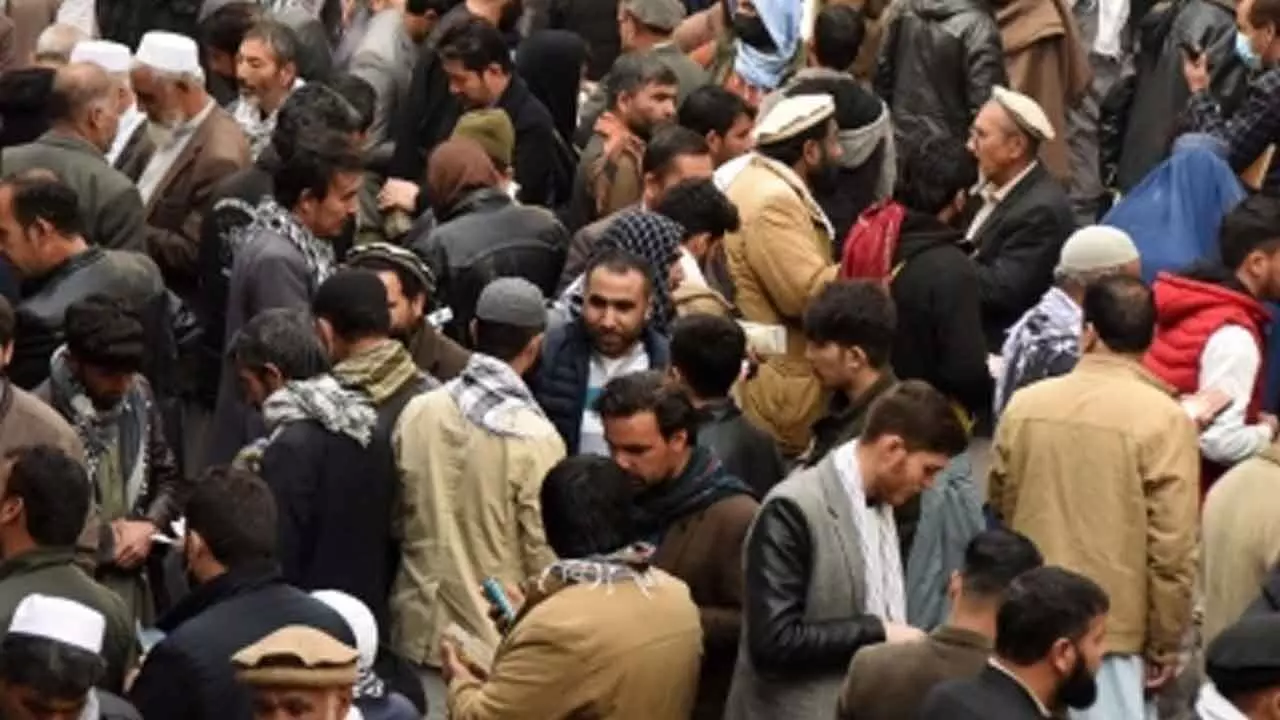 Chinese media outlets in Afghanistan avoid stories about poverty, human rights abuses: Report Chinese media outlets in Afghanistan avoid stories about poverty, human rights abuses: Report