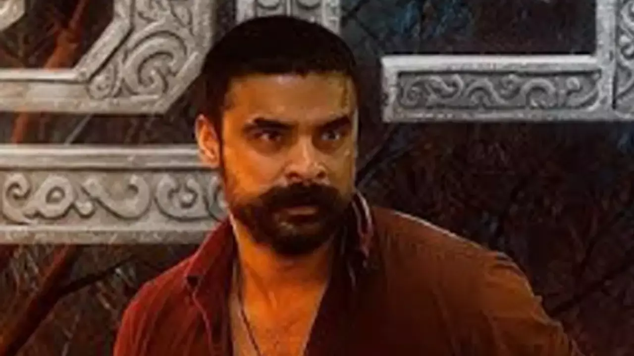 ‘Palli Chattambi’ motion poster showcases Tovino Thomas intense avatar
