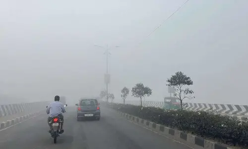 Poor visibility delays flight services