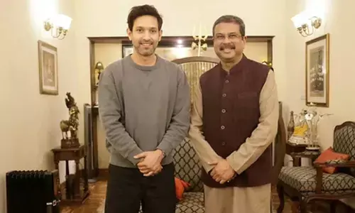 Vikrant Massey shares highlights of his ‘insightful’ meeting with Minister of Education