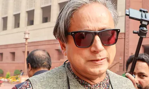 Harvard India Conference to spotlight PV Sindhu, Shashi Tharoor