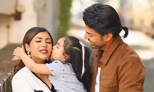 Debinna Bonnerjee emphasises on teaching kids by ‘letting them watch’ & observe