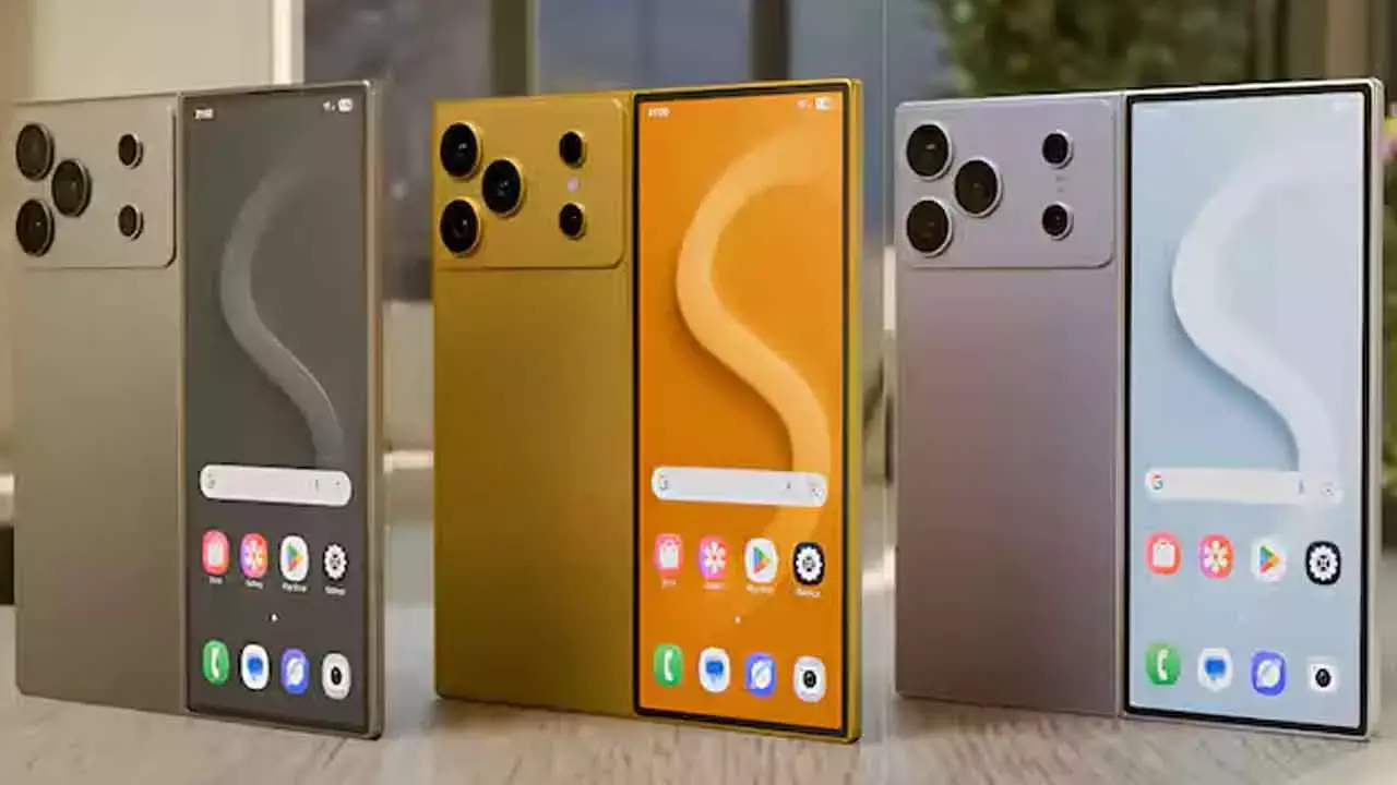 Samsung Galaxy Z Fold 8 May Finally Tackle the Crease Problem