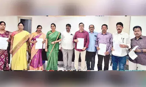 7 Sr assistants promoted as administrative officers