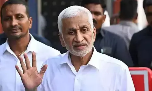 Former MP Vijayasai Reddy appears before ED in Liquor Scam Case Former MP Vijayasai Reddy appears before ED in Liquor Scam Case