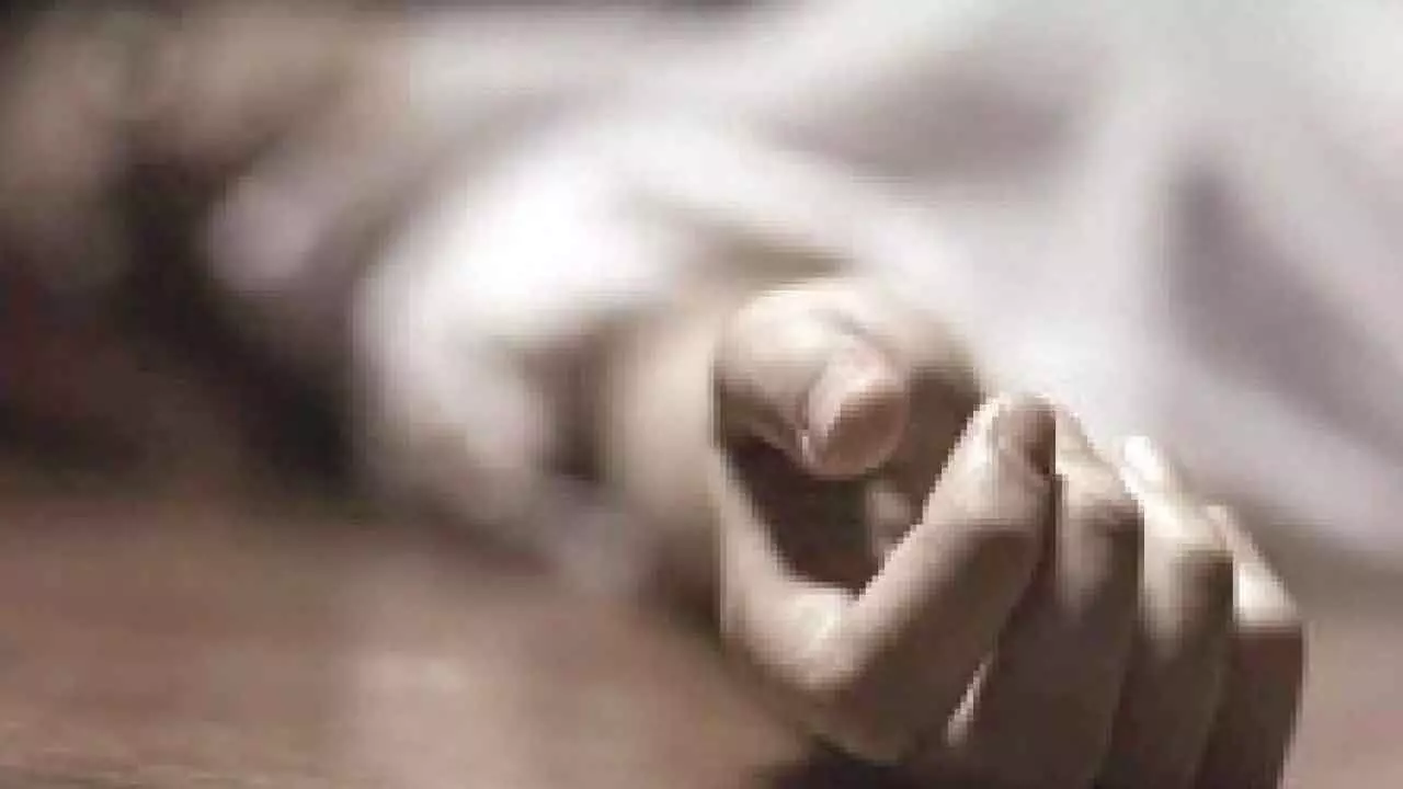 Student found dead under suspicious circumstances Student found dead under suspicious circumstances