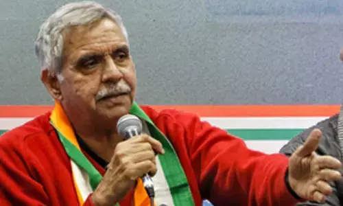 Doesn’t make a difference: Sandeep Dikshit on reports of Shashi Tharoor skipping key Congress meet Doesn’t make a difference: Sandeep Dikshit on reports of Shashi Tharoor skipping key Congress meet