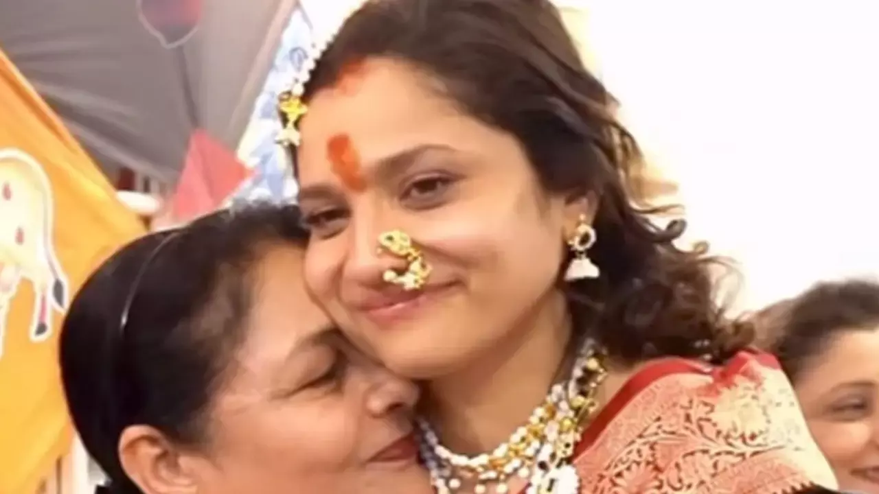 Ankita Lokhande credits her mother for teaching her to make home ‘bright and happy’ during festivals Ankita Lokhande credits her mother for teaching her to make home ‘bright and happy’ during festivals