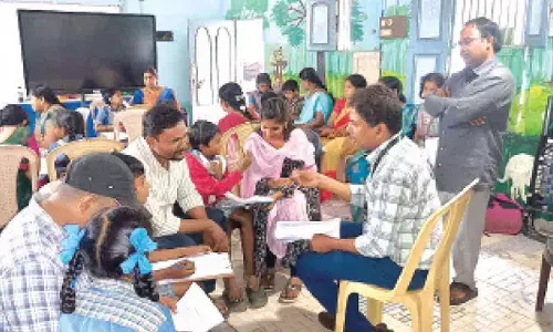 Vivekananda school conducts health screening