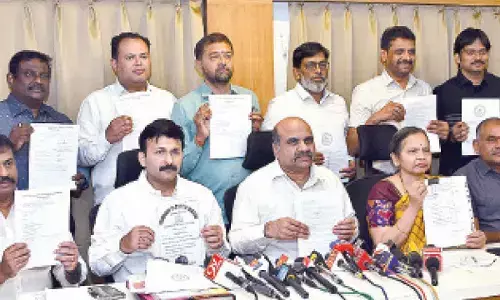 Doctors Democratic Panel enters first ever online APMC race Doctors Democratic Panel enters first ever online APMC race