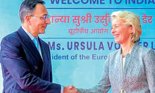 India, EU to upgrade ties at Delhi summit