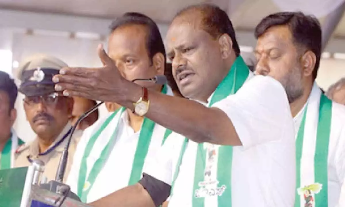 Minorities should understand how they’re treated by Cong: HDK Minorities should understand how they’re treated by Cong: HDK