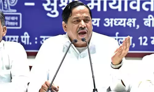 Congress jolted as ex-UP minister Siddiqui quits