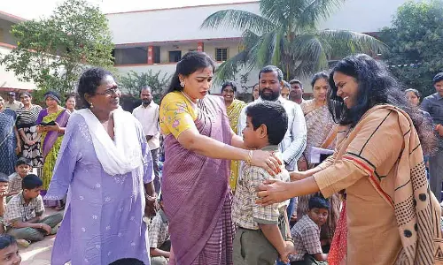 Students advised to stay focused on education