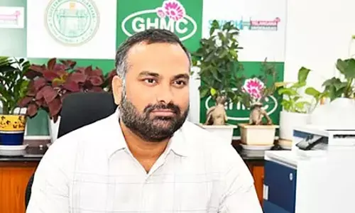 Karnan receives special award from Governor