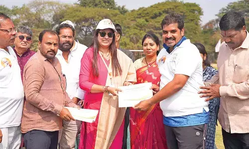 HMTV trounces Vijayakranthi by seven wickets