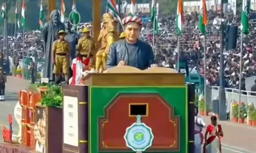 West Bengal’s tableau showcases states contribution to freedom movement through Vande Mataram