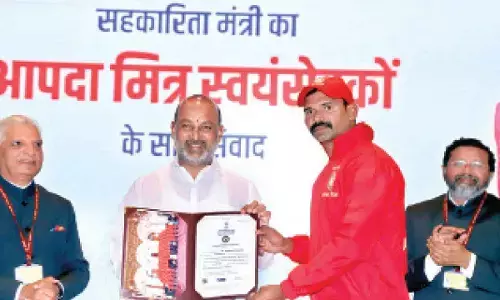 Bandi Sanjay all praise for ‘Apad Mitra’ volunteers