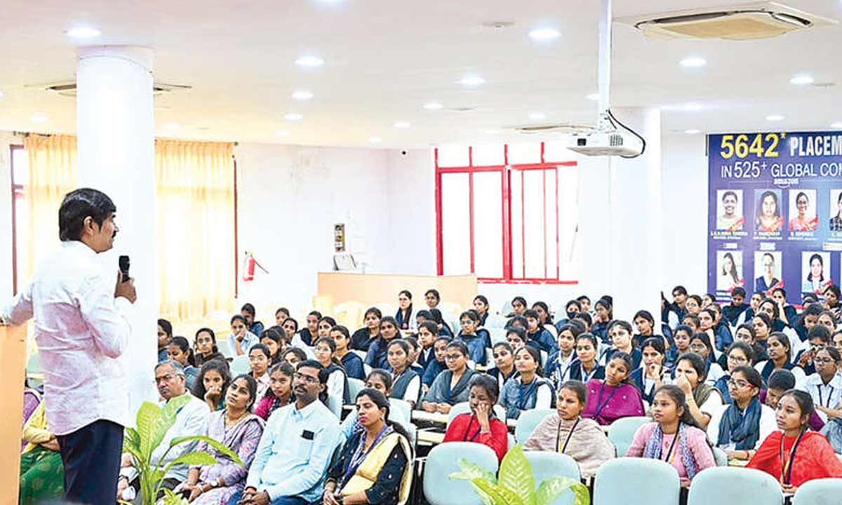 A five-day workshop to empower ST youth