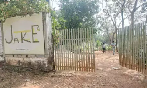 Farmhouse owner held for sheltering fugitive Rajeev Gowda