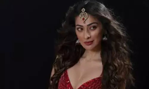 Raai Laxmi starrer ‘Janata Bar’ heads for Hindi release Raai Laxmi starrer ‘Janata Bar’ heads for Hindi release