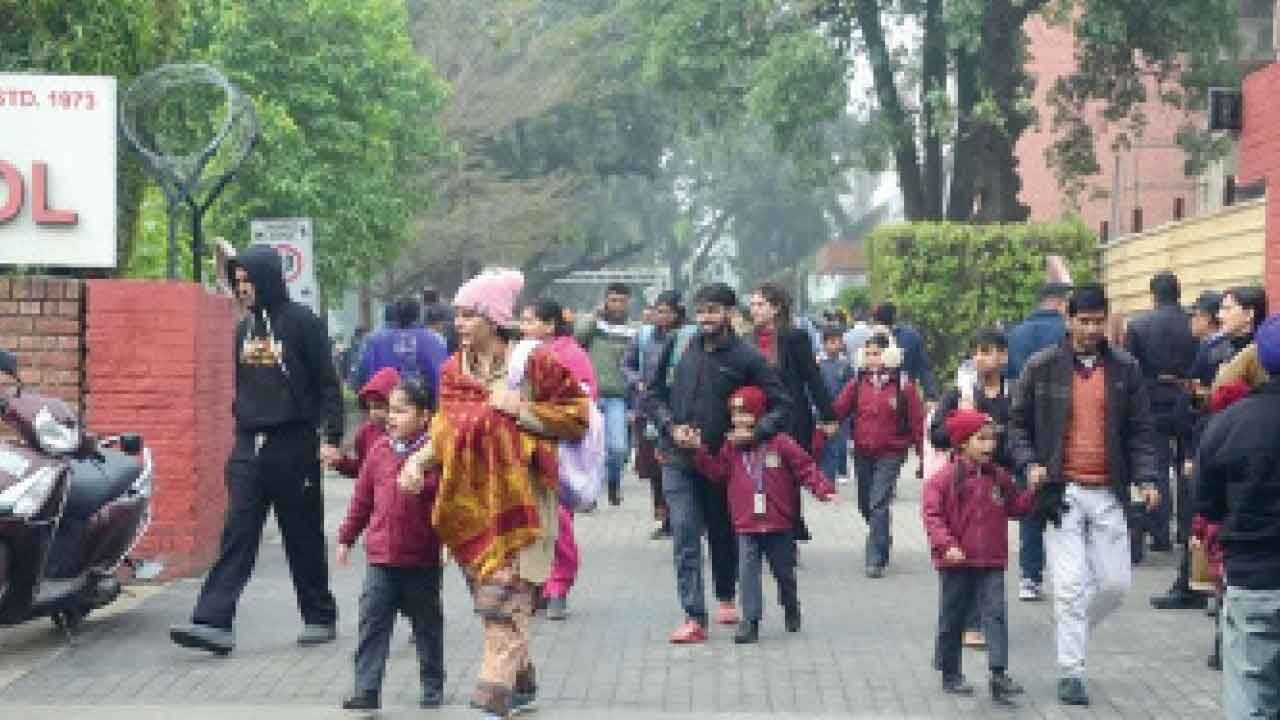 Over 25 schools in Chandigarh receive bomb threat emails