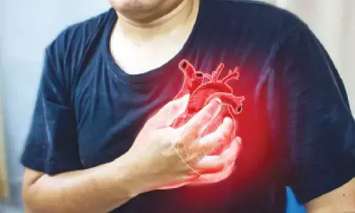 Men develop coronary heart disease years earlier than women: Study