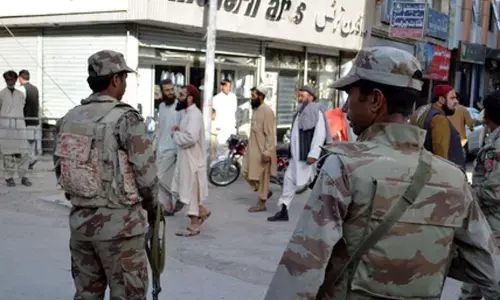 Pakistan: Rights body condemns detention of govt employees in Balochistan