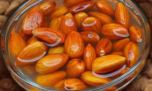 What Happens If You Eat Soaked Dry Fruits?