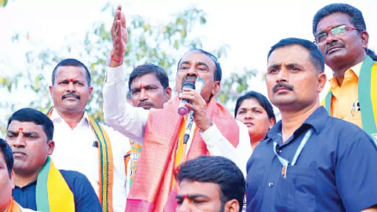 Eatala slams oppn, seeks support for BJP in municipal polls Eatala slams oppn, seeks support for BJP in municipal polls