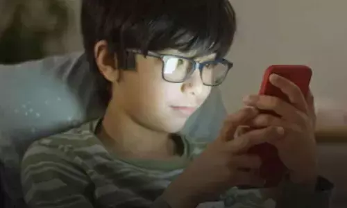 Survey calls for age-based social media curbs to check digital addiction