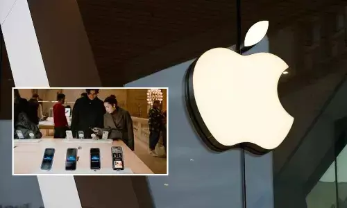 Apple Reports Record $143.8 Billion Quarter as iPhone 17 Drives Growth Ahead of AI Siri Debut