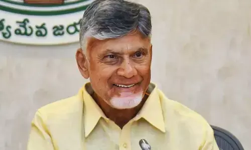 Chandrababu opens Mother and Child Care centre at Guntur GGH