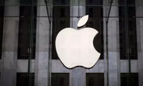 Apple’s New AI Bet Could Let Future iPhones Read Your Lips and Whispered Words