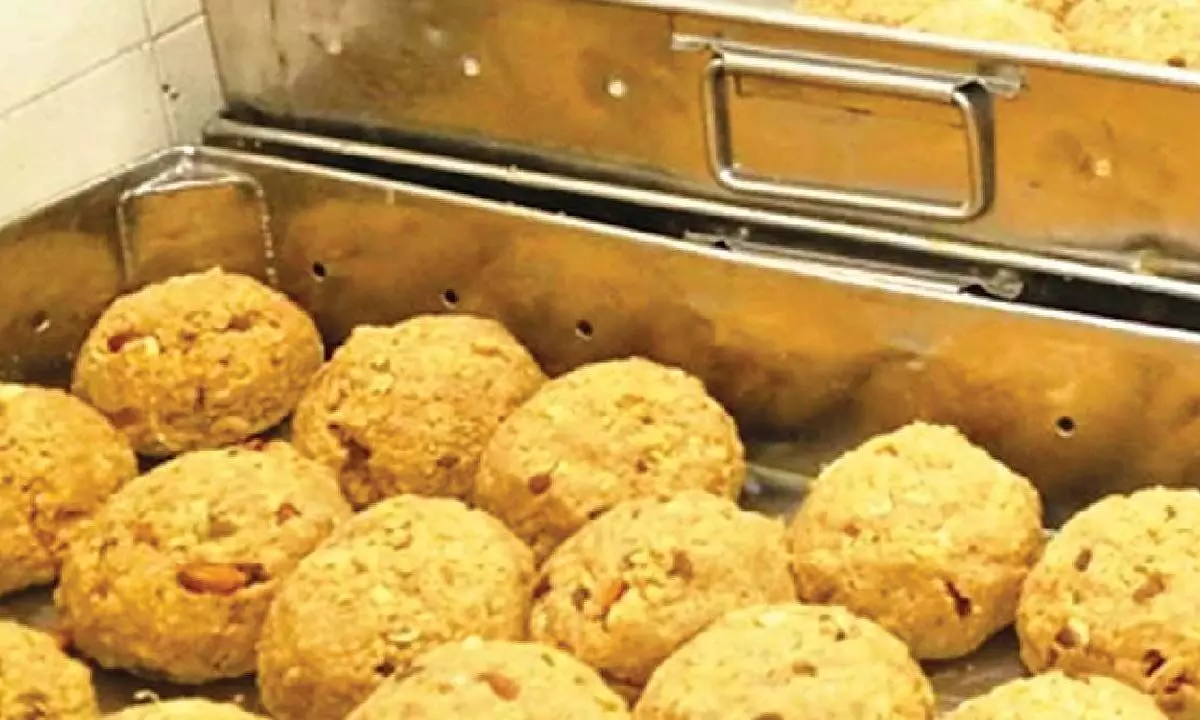 Laddu row triggers fresh political clash in state Laddu row triggers fresh political clash in state