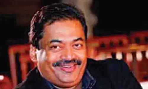 Real estate firm owner dies by suicide during IT raid Real estate firm owner dies by suicide during IT raid