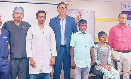 KIMS Kurnool docs correct S-shaped spine KIMS Kurnool docs correct S-shaped spine