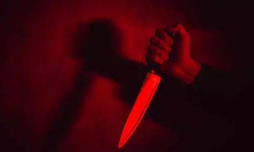 Man stabbed to death in broad daylight Man stabbed to death in broad daylight