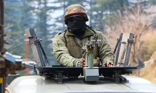 Three soldiers injured in encounter in J&Ks Kishtwar, JeM terrorists trapped