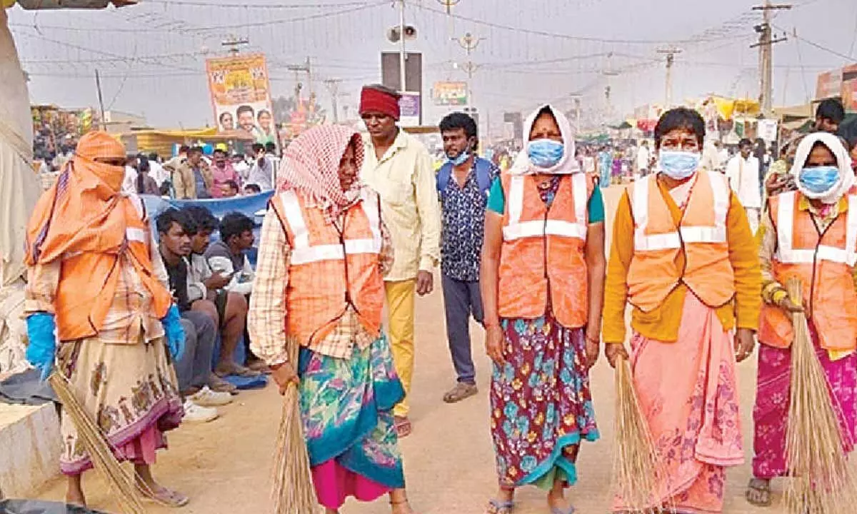 Hats off to sanitation staff for their invaluable services Hats off to sanitation staff for their invaluable services