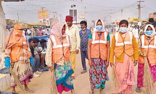 Hats off to sanitation staff for their invaluable services