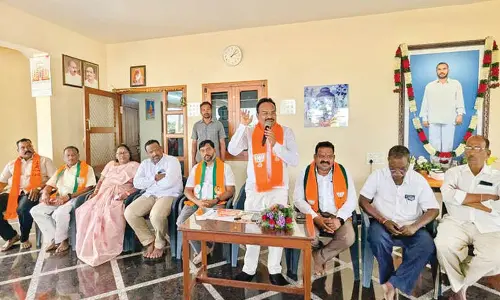 Godam Nagesh predicts BJP’s victory in Kagaznagar civic polls