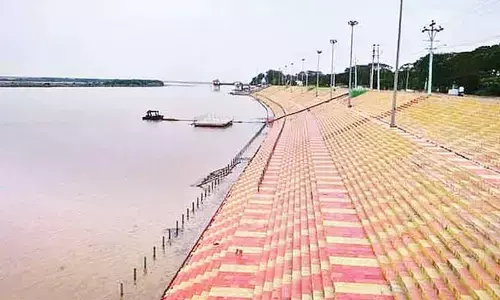 Godavari Pushkaralu to be held on Kumbh Mela model