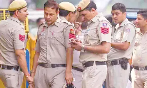 Land-grabbing racket busted in south Delhi; 3 arrested Land-grabbing racket busted in south Delhi; 3 arrested