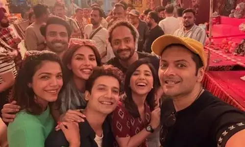 Shooting concludes for ‘Mirzapur: The Movie’, cast and crew celebrate wrap Shooting concludes for ‘Mirzapur: The Movie’, cast and crew celebrate wrap