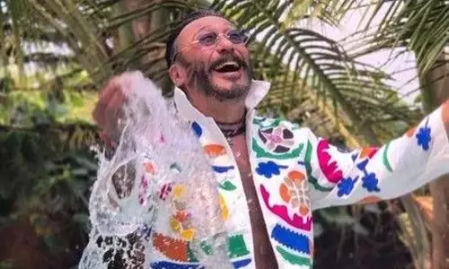 Jackie Shroff rings in birthday with love pouring in from family and friends