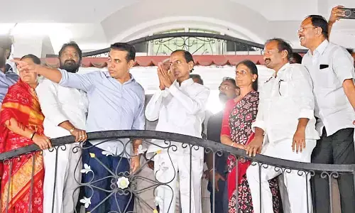 BRS protests rock TG over SIT grilling of KCR