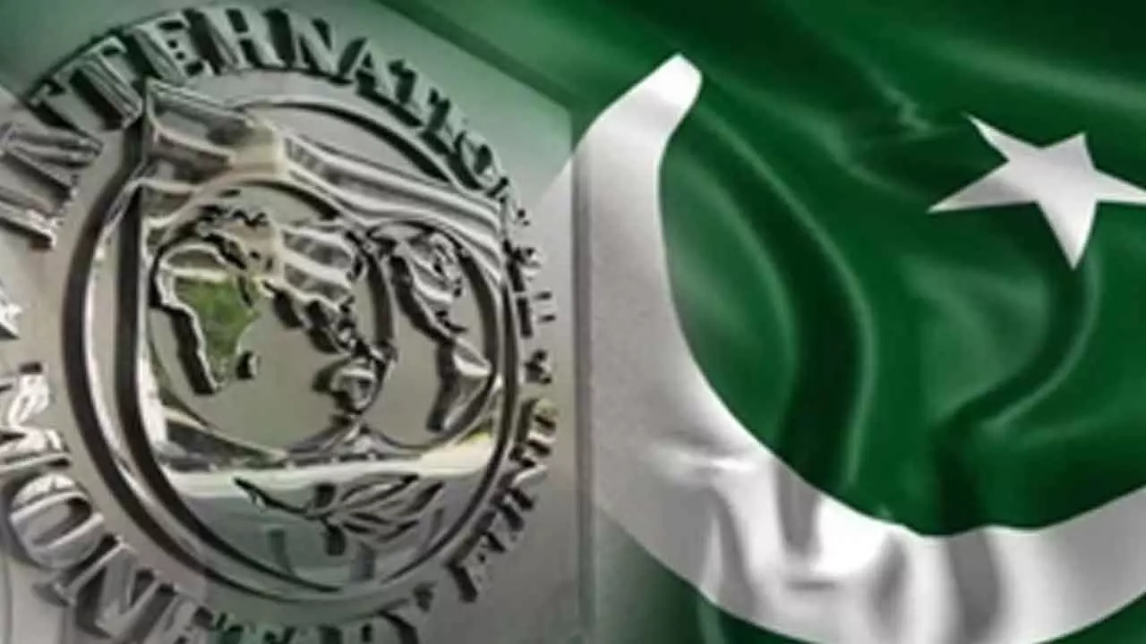 IMF lowers Pakistan’s GDP growth forecast to 3 per cent IMF lowers Pakistan’s GDP growth forecast to 3 per cent